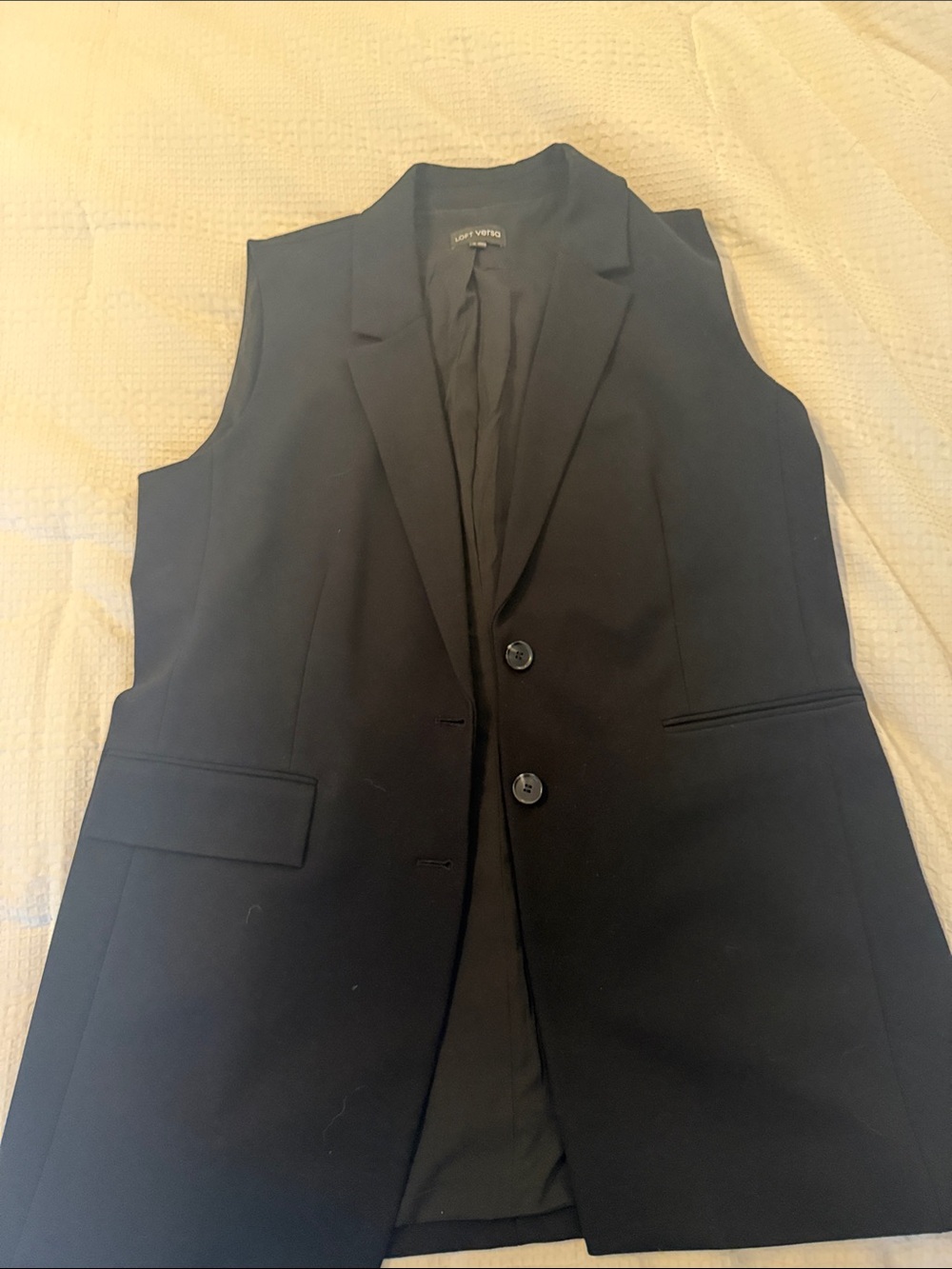 LOFT Black Sleeveless Blazer Vest